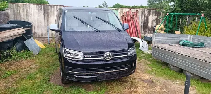 Volkswagen Multivan 2007 photo 2
