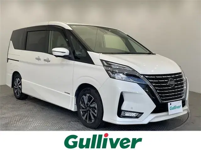 Nissan Serenade
