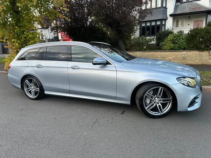 Mercedes-Benz E-Class 2017 photo 3