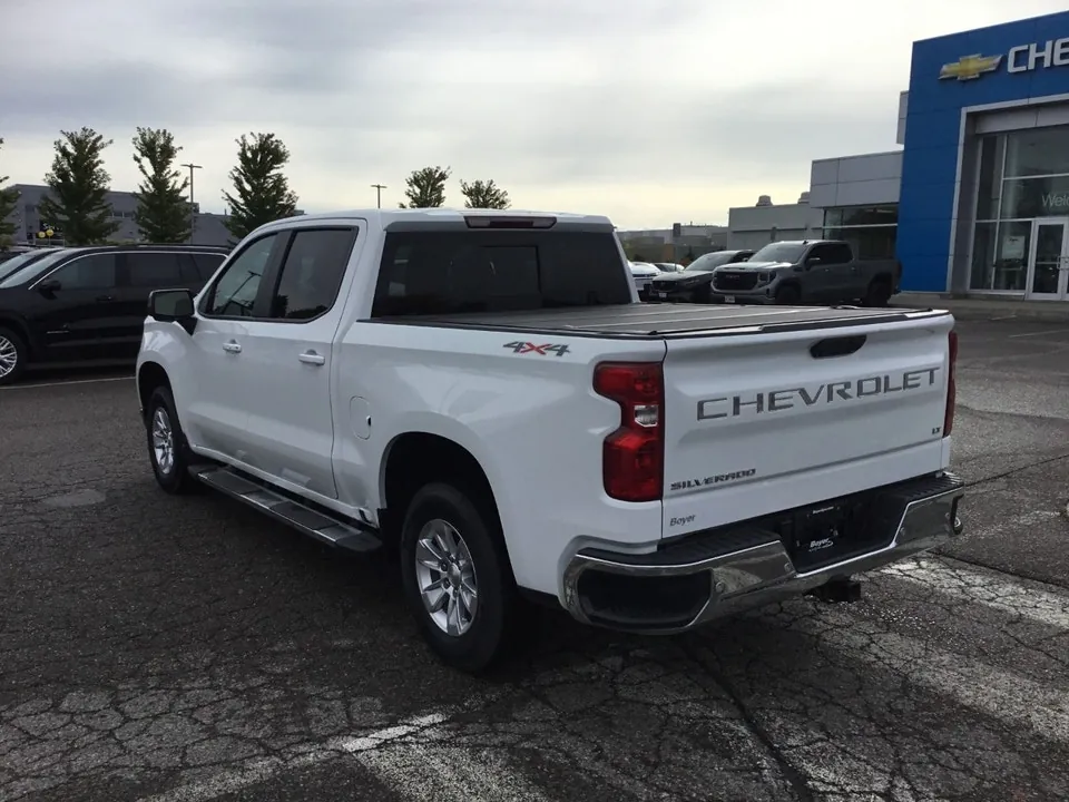 Chevrolet Silverado 1500 2024 photo 3