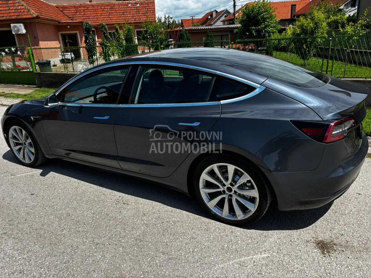 Tesla Model 3 2019 photo 3