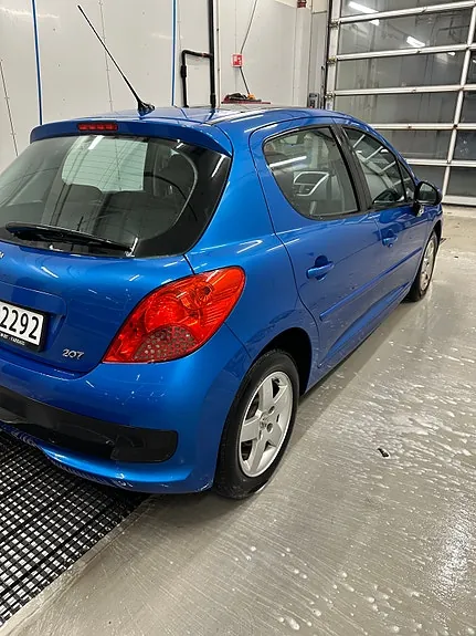 Peugeot 207 2007 photo 4