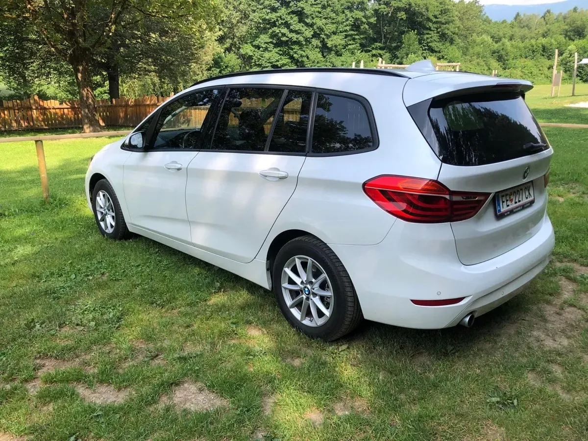 BMW 2 Series Gran Tourer 2016 photo 2