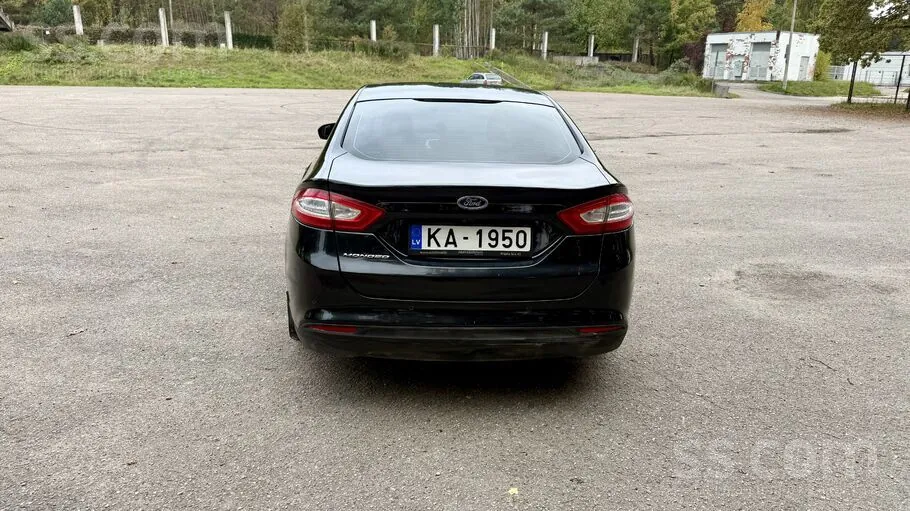 Ford Mondeo 2015 photo 4