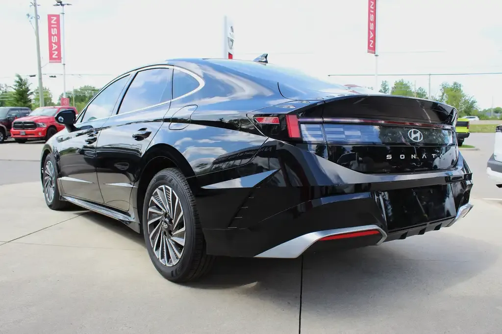 Hyundai Sonata 2026 photo 4