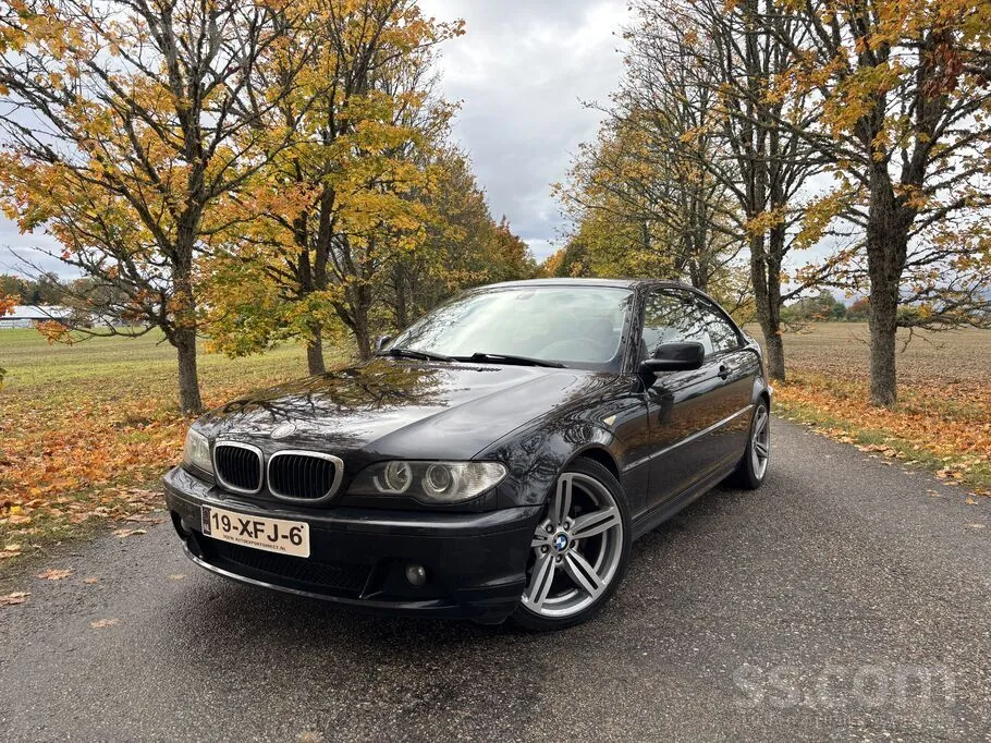 BMW 320 2003 photo 2