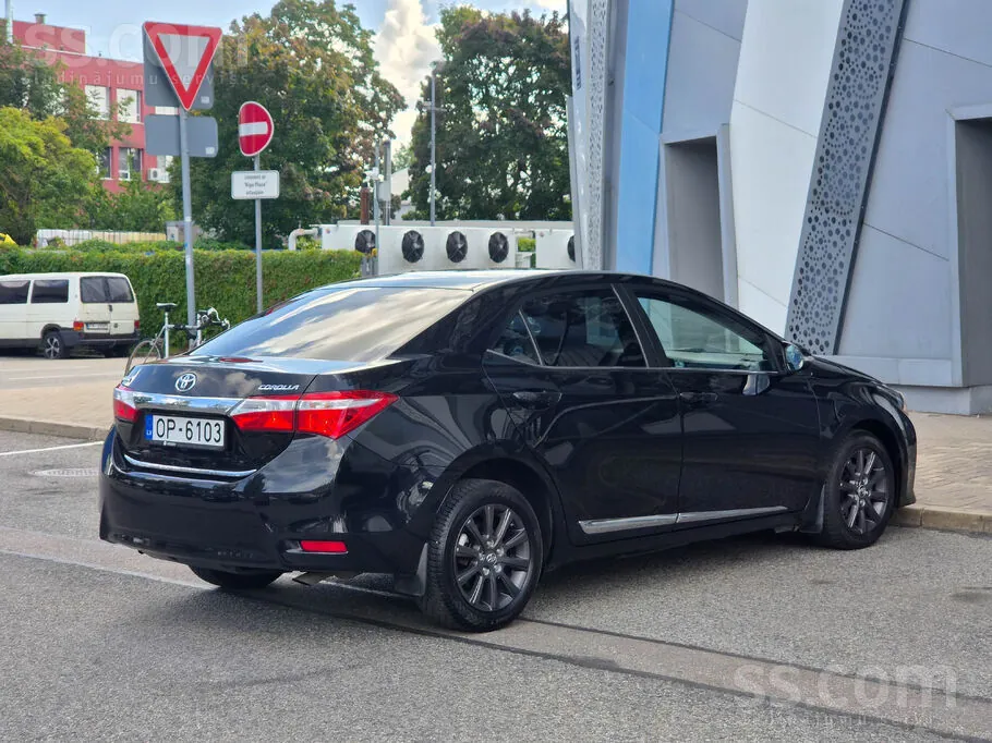 Toyota Corolla 2015 photo 4