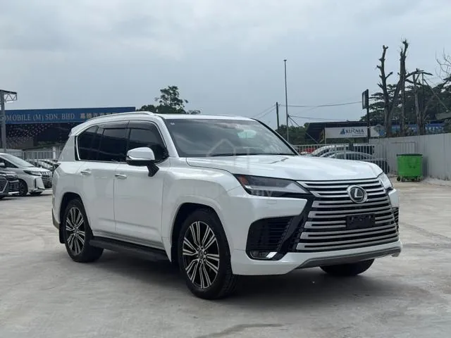 Lexus Lx600