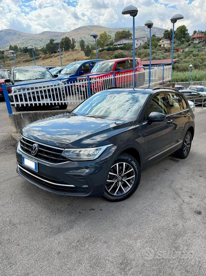 Volkswagen Tiguan 2023 photo 2
