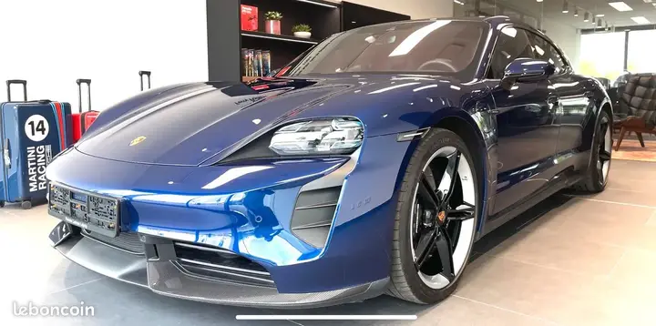 Porsche Taycan