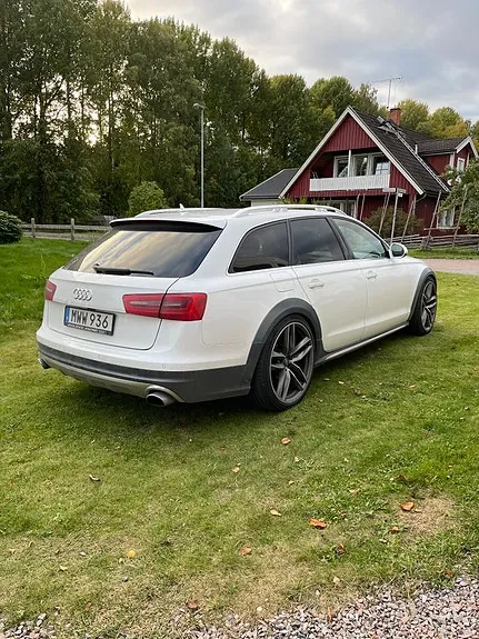 Audi A6 Allroad 2013 photo 2