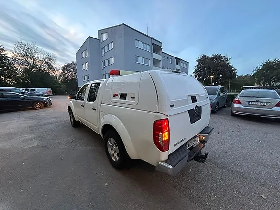 Nissan Navara 2008 photo 2