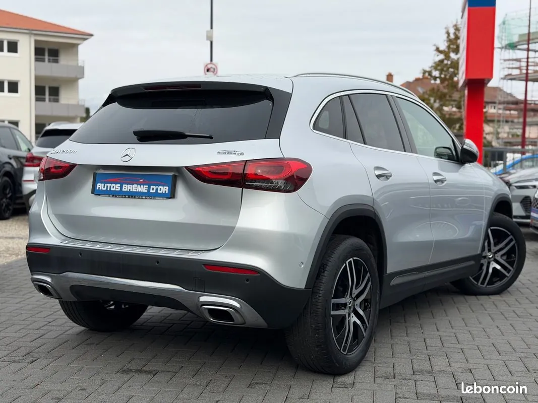 Mercedes-Benz Gla 2023 photo 2