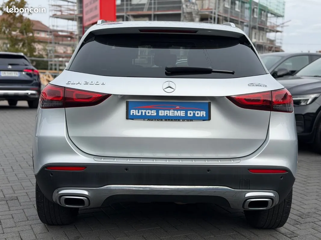 Mercedes-Benz Gla 2023 photo 3