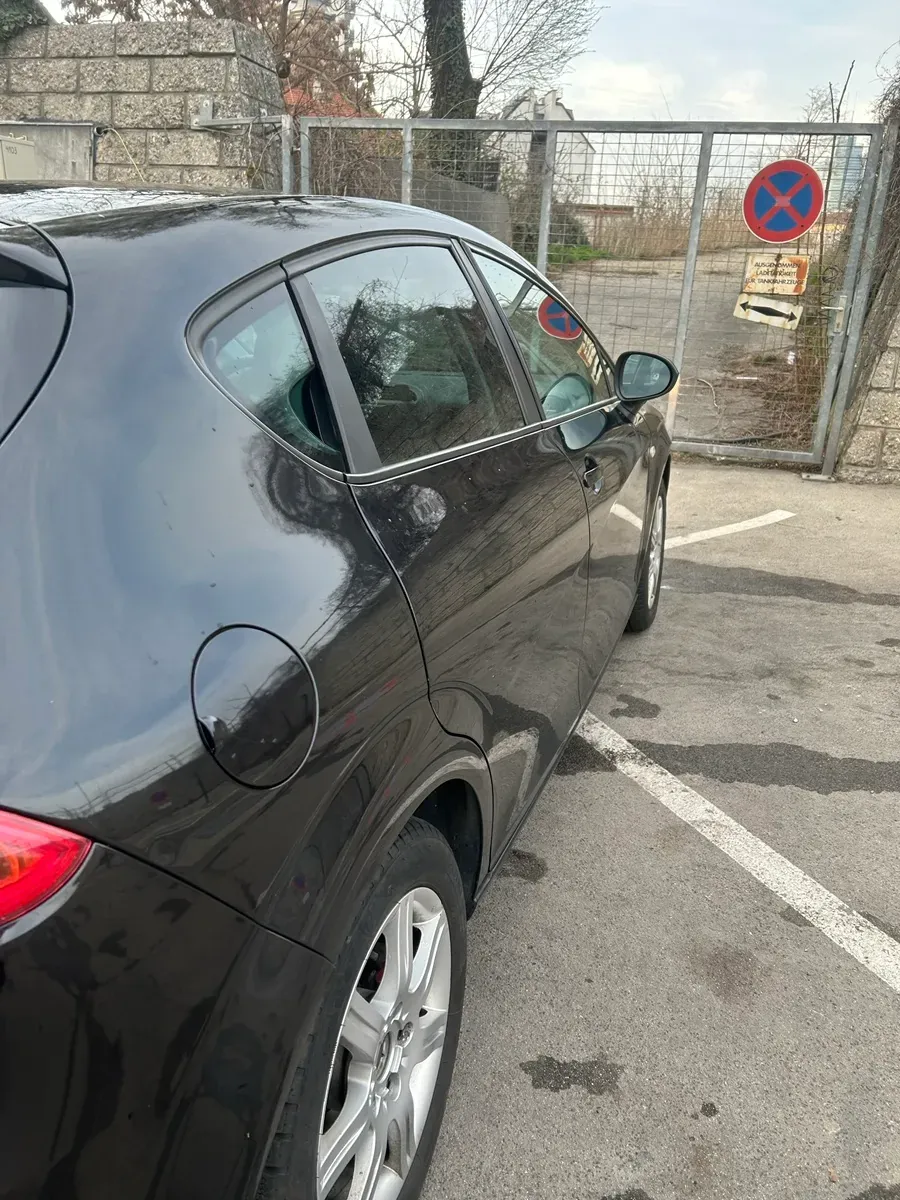 Seat Leon 2009 photo 3