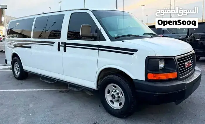 GMC Savana 2015 photo 5