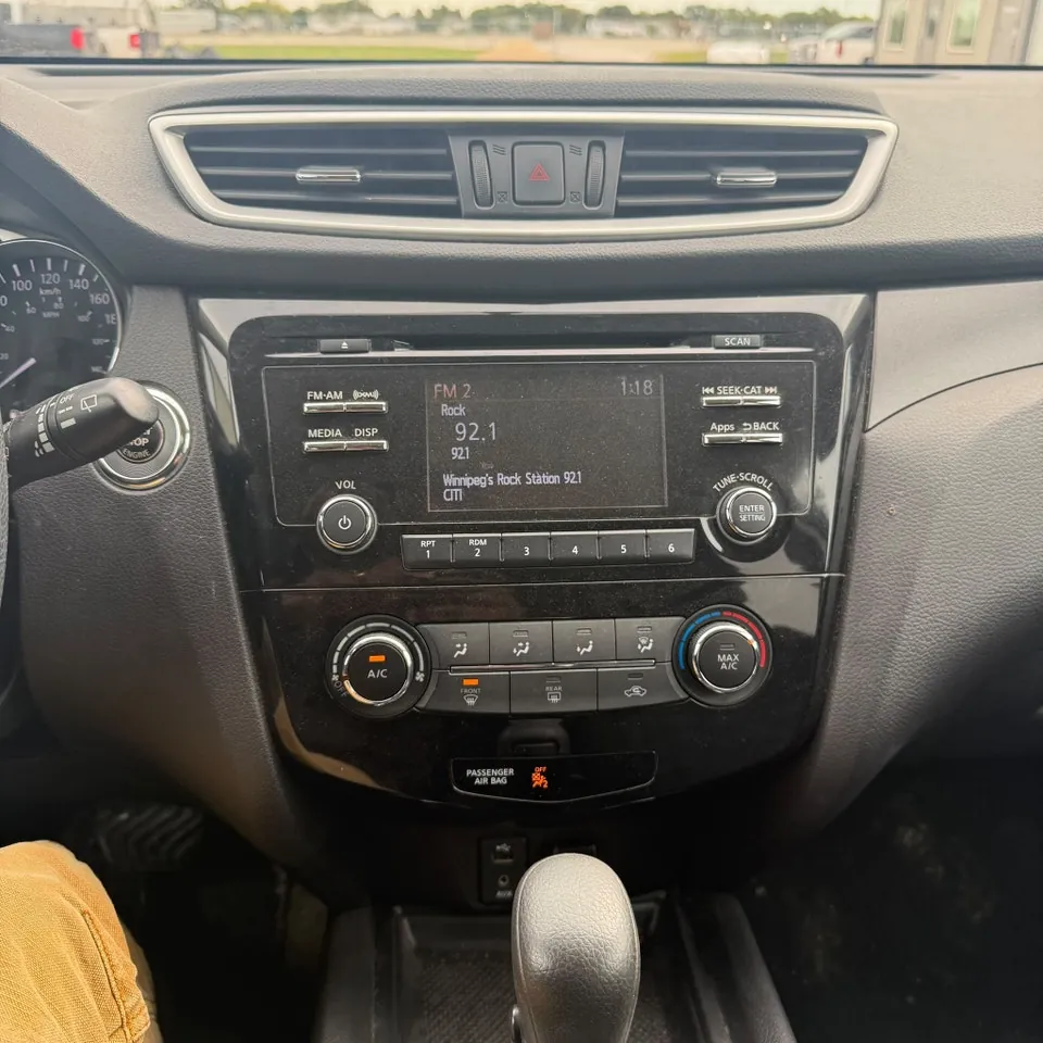 Nissan Rogue 2016 photo 4