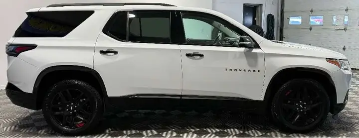 Chevrolet Traverse 2021 photo 5
