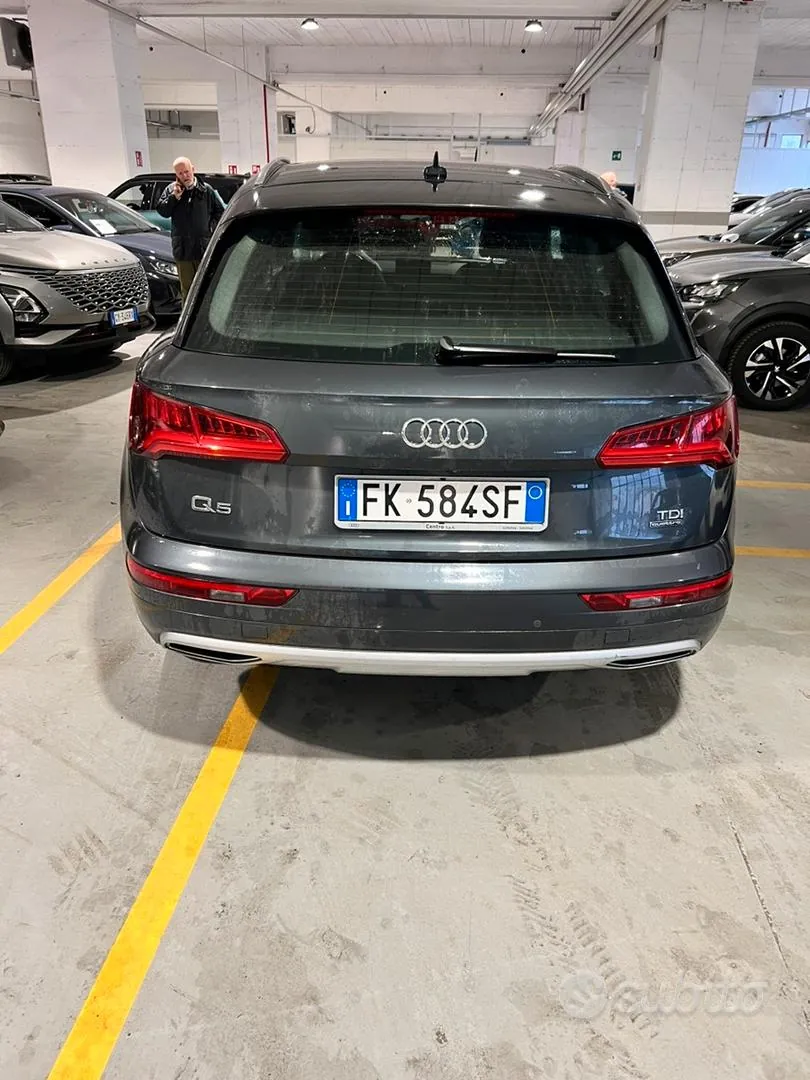 Audi Q5 2017 photo 2