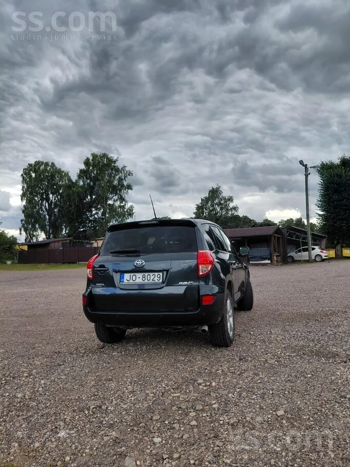 Toyota Rav4 2009 photo 3