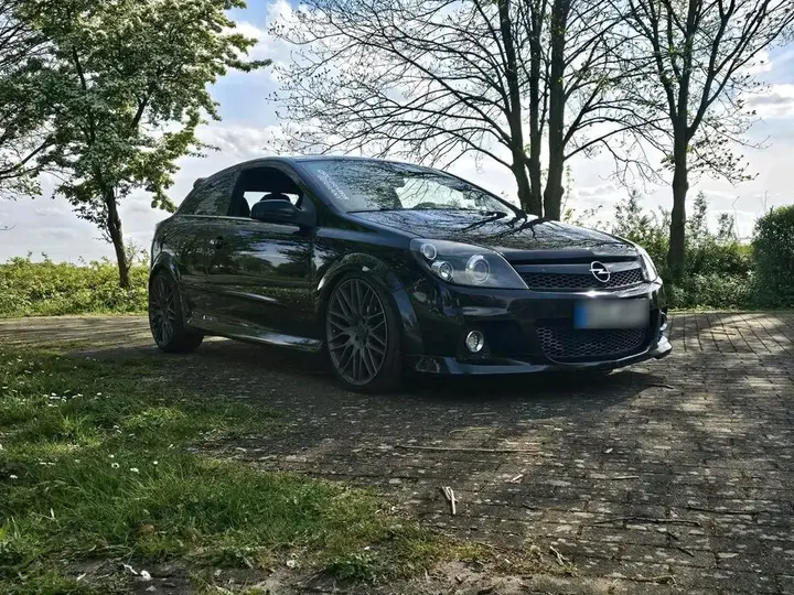 Opel Astra H