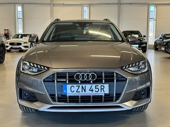 Audi A4 2020 photo 2