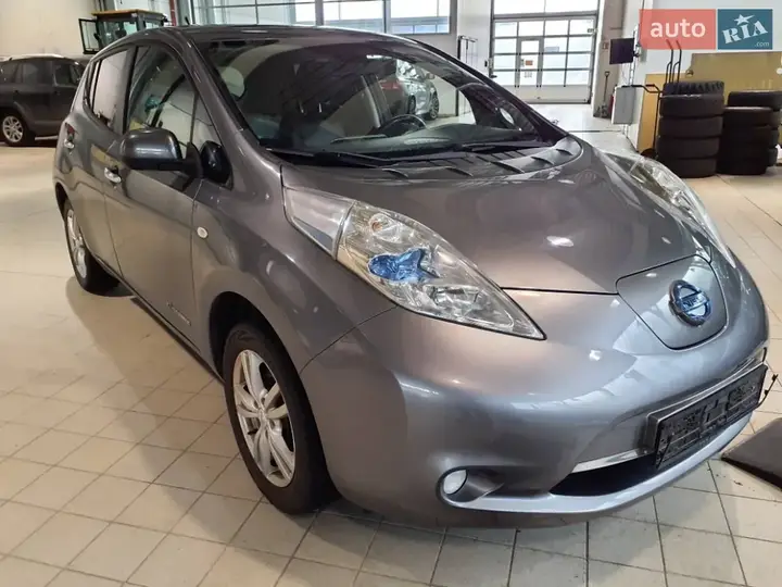 Nissan Leaf 2014 photo 5