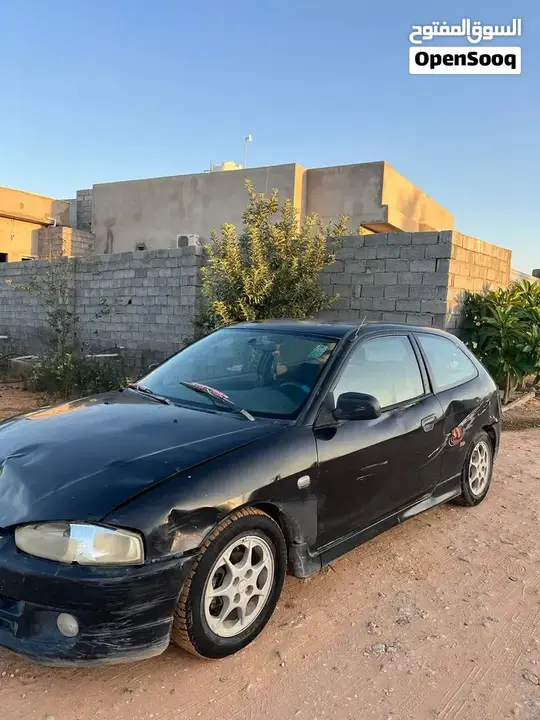 Mitsubishi Colt 2001 photo 3