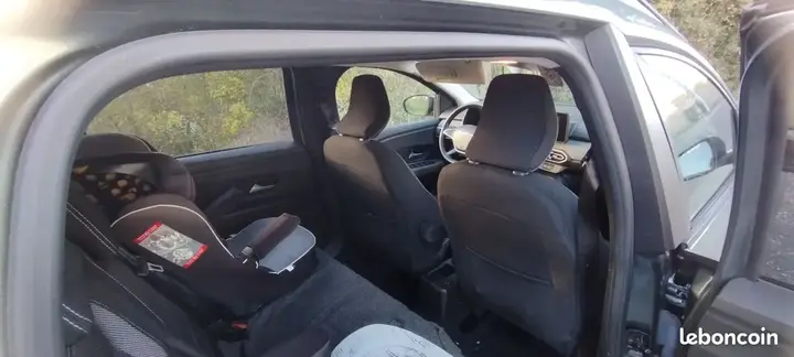 Dacia Jogger 2025 photo 2