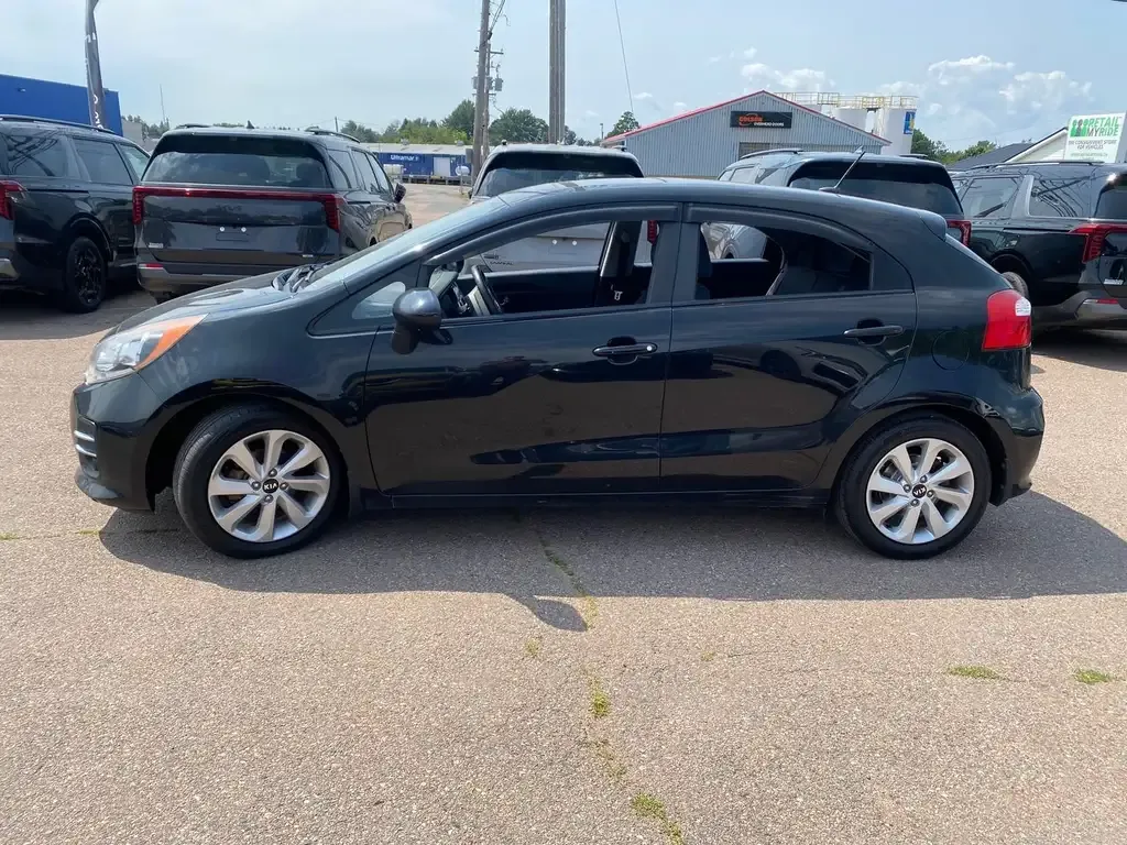 Kia Rio 2017 photo 4