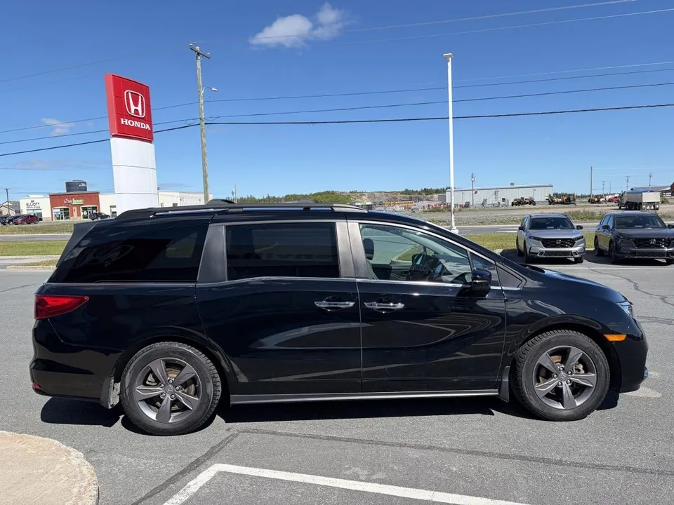 Honda Odyssey 2023 photo 3