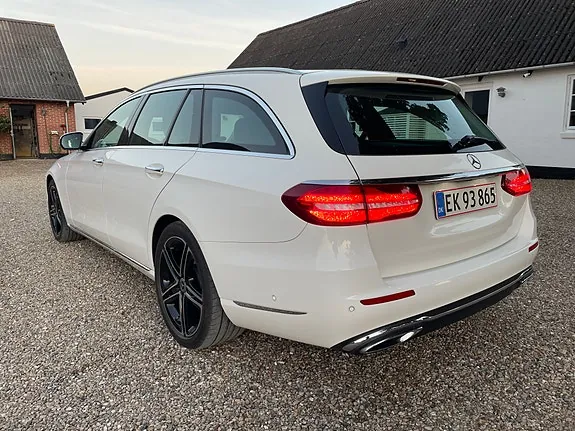 Mercedes-Benz E220 D 2017 photo 3