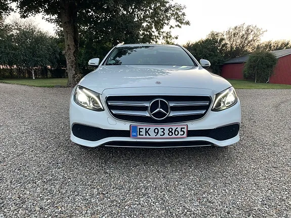 Mercedes-Benz E220 D 2017 photo 2