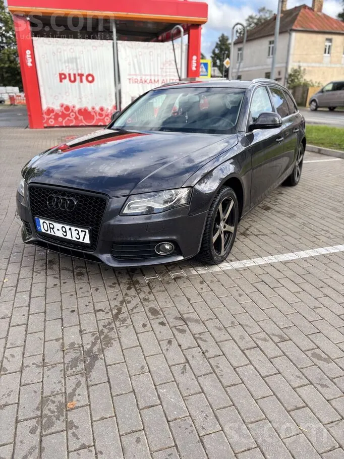 Audi A4 2008 photo 2