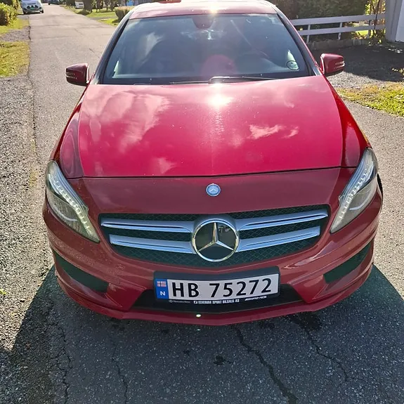 Mercedes-Benz A180 2013 photo 4