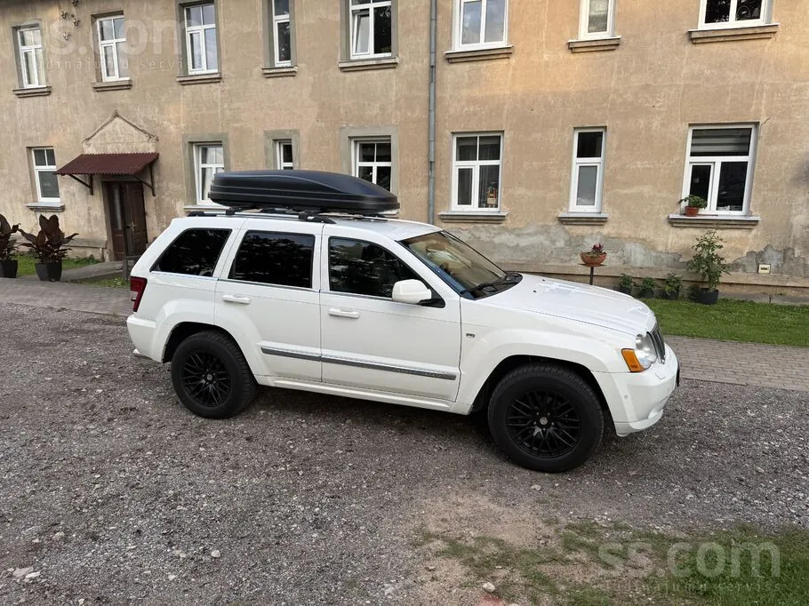 Jeep Grand Cherokee 2009 photo 2