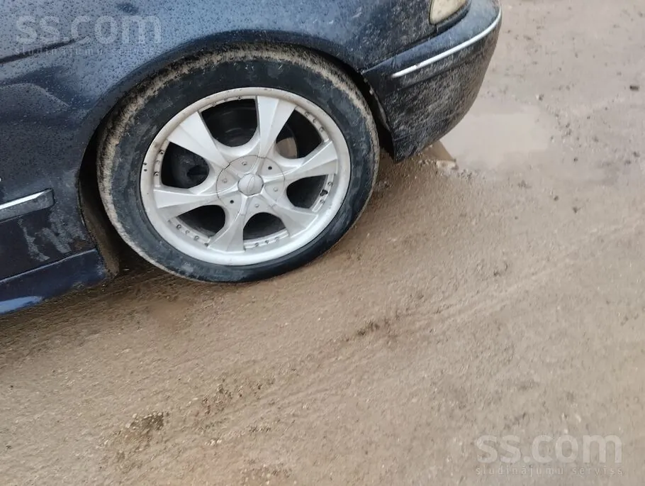 BMW 530 2000 photo 2
