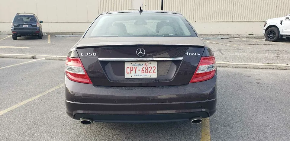 Mercedes-Benz C350 2011 photo 3
