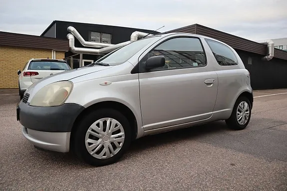 Toyota Yaris 2000 photo 5