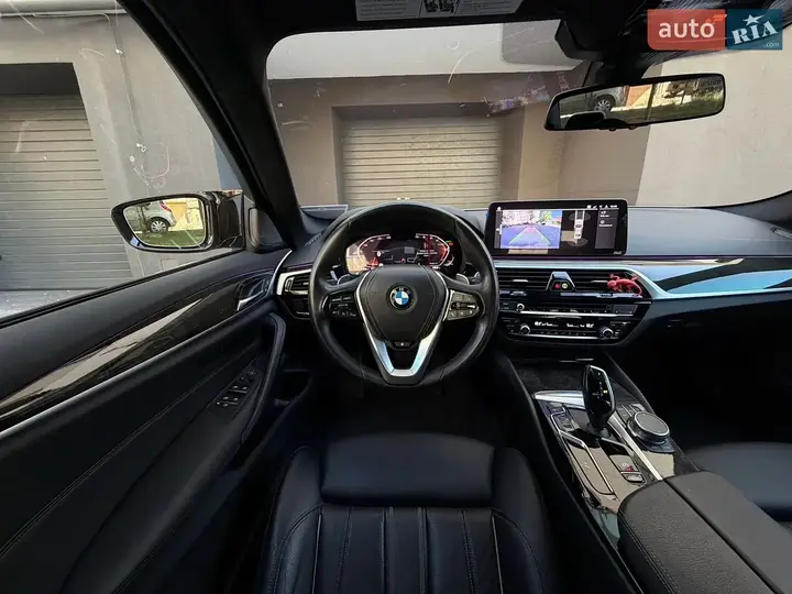 BMW 5 Series 2022 photo 5