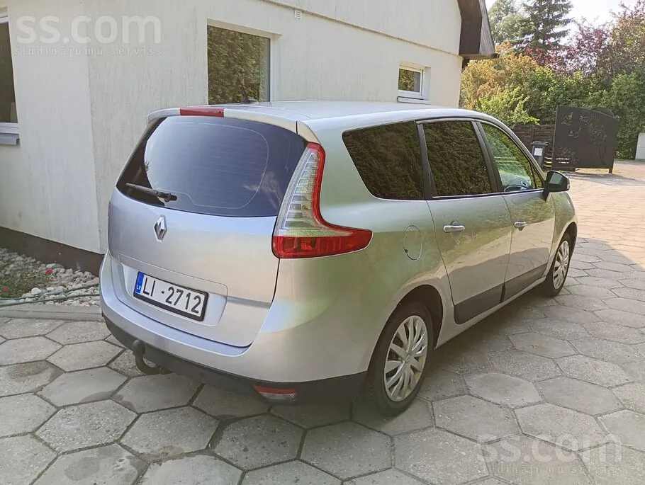 Renault Grand Scenic 2009 photo 5