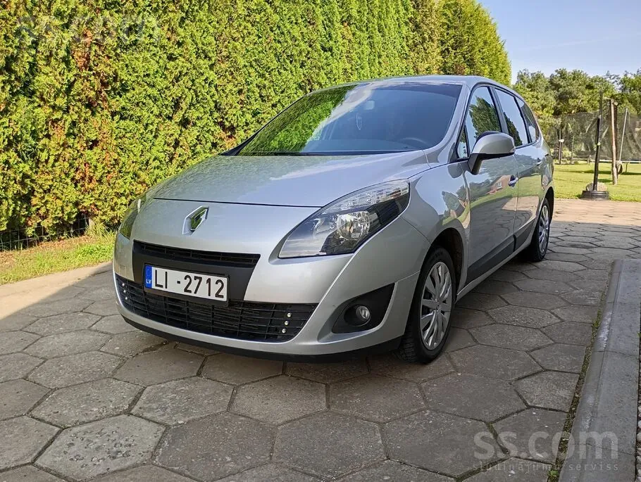 Renault Grand Scenic 2009 photo 2