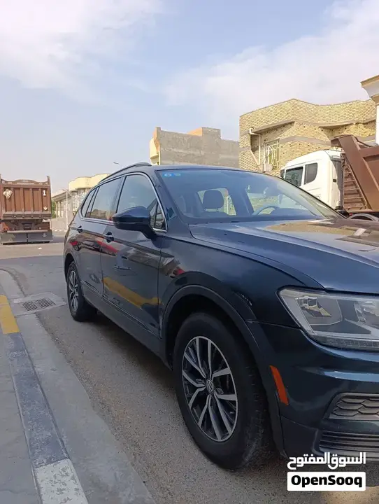 Volkswagen Tiguan 2019 photo 2