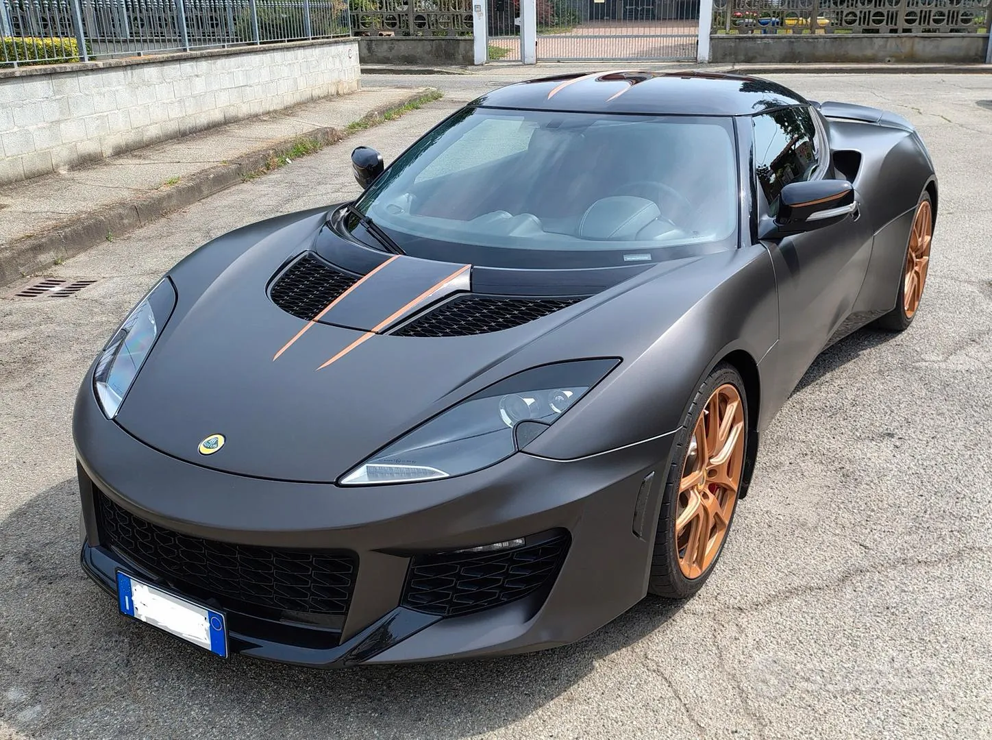 Lotus Evora