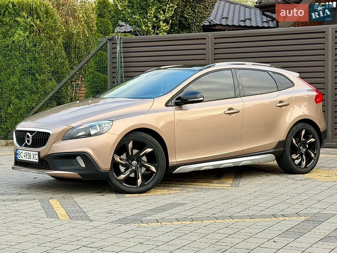 Volvo V40 2013 photo 5
