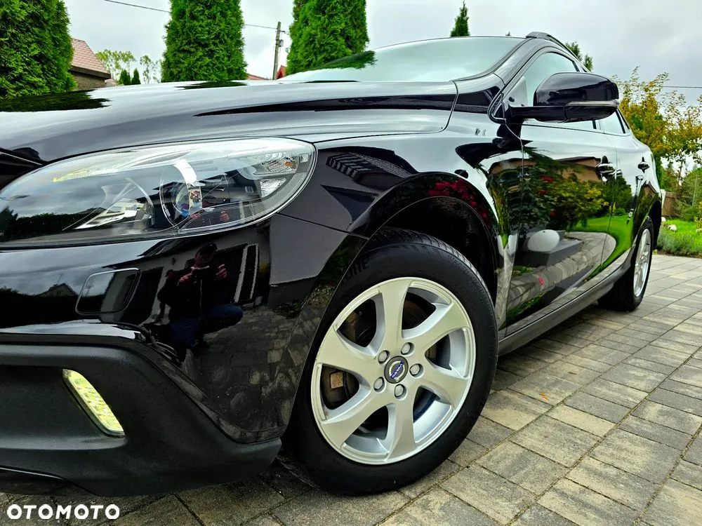 Volvo V40 2015 photo 2