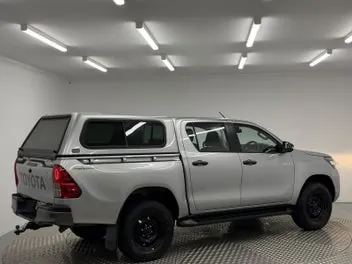 Toyota Hilux 2022 photo 4