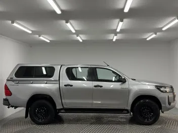 Toyota Hilux 2022 photo 3