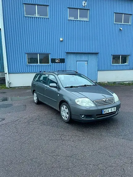 Toyota Corolla 2004 photo 2