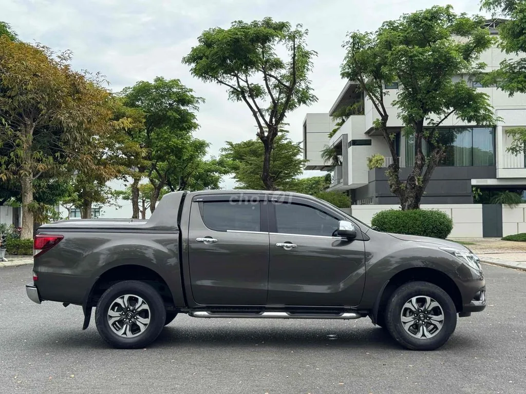 Mazda Bt-50 2018 photo 2